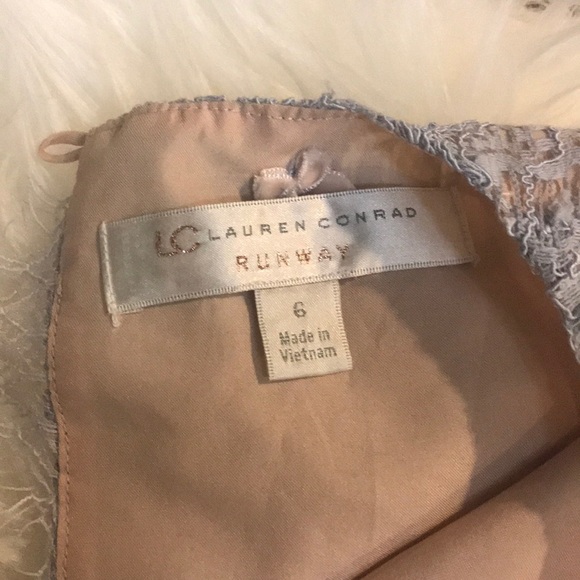 LC Lauren Conrad Womens Runway Lace Open Back Jumpsuit in Ice Blue Size 6 - Picture 5 of 12